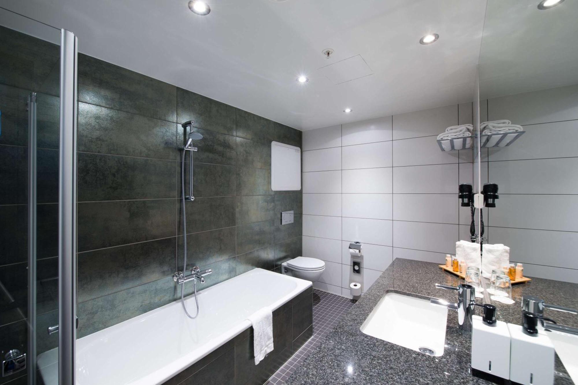 Hotell Scandic Ornen 4*